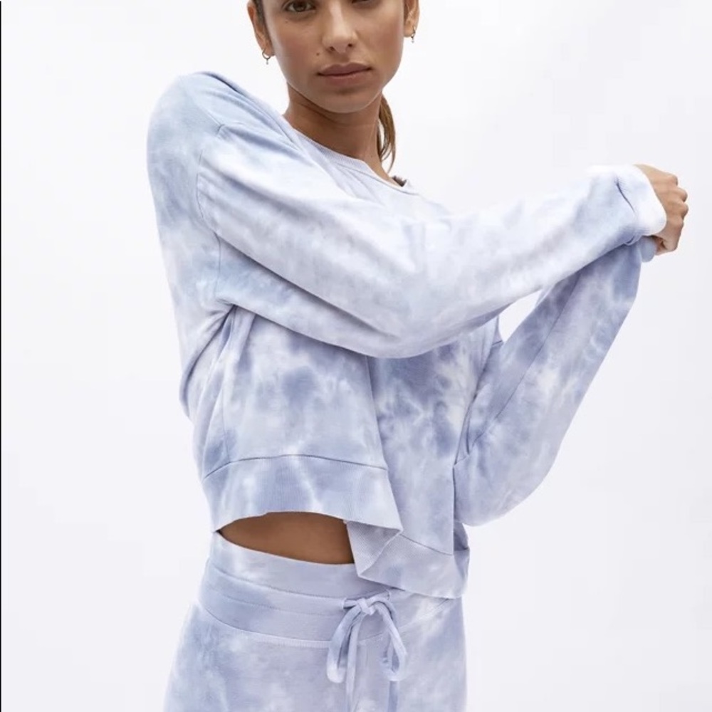 Beyond Yoga Day to Day Pullover